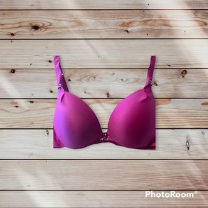 Victoria’s Secret Plunge Push-up Bra